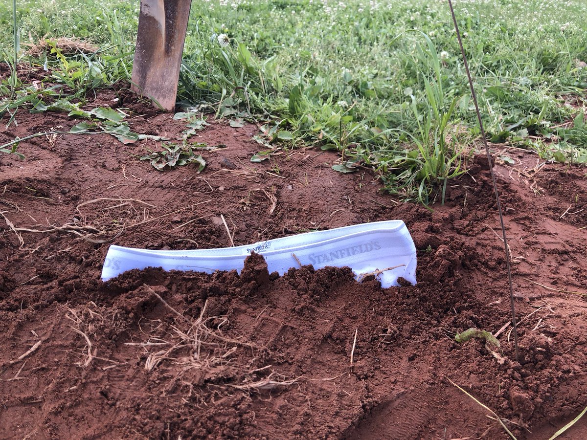 Begraaf je onderbroek! 