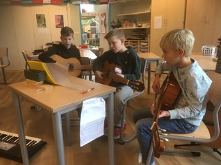 Muziek atelier groep 5-6 periode twee f