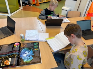 De Meerkoet Het Klokhuis 7