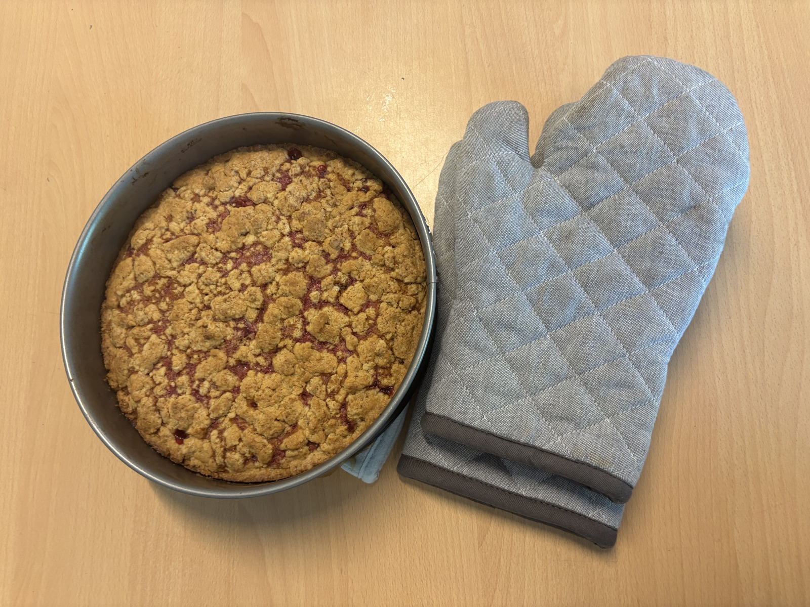 Rabarber-aalbessen crumble